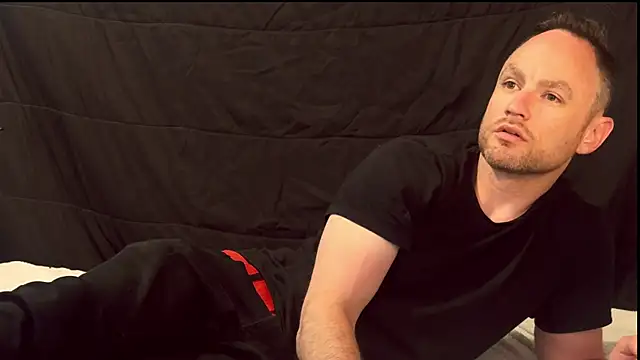 famous1tad online show from 04-06-26, 06:42