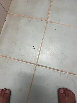 Snapshot of cumm_boyyy chatting on 11-29-25, 11:57 cumm boyyy online show from 11-29-25, 11:57