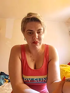 Snapshot of LushLoveee chatting on 03-09-26, 12:20 LushLoveee online show from 03-09-26, 12:20