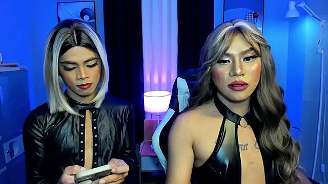 Snapshot of AmaraXJasmine chatting on 11-26-25, 03:13 AmaraXJasmine online show from 11-26-25, 03:13