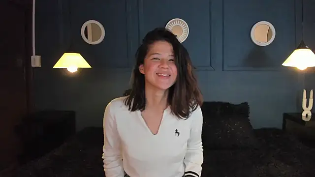 Skyy bloom online show from 03-04-26, 12:11