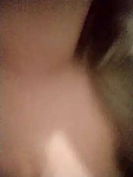 Snapshot of sexy_aurora_ourdoors chatting on 12-15-25, 04:39 sexy aurora ourdoors online show from 12-15-25, 04:39