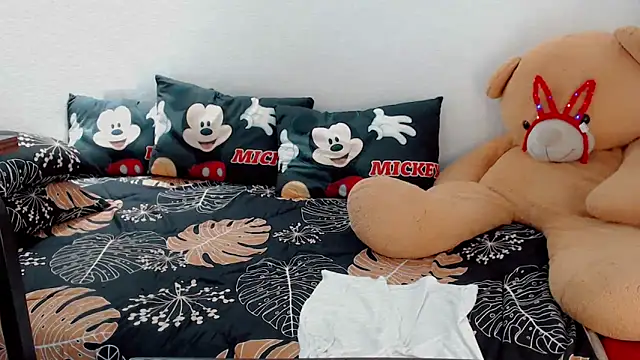 naugtysweetmargo69 online show from 12-19-24, 11:14