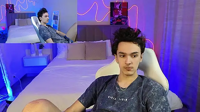 MoonlinSkinn online show from 02-15-26, 01:02