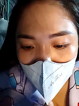 Lin-kute98 online show from 04-22-26, 12:50