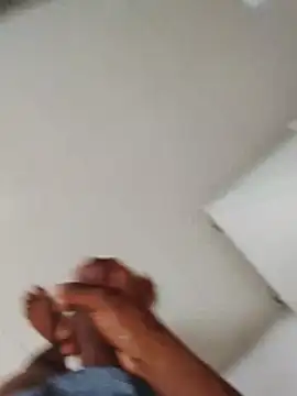 punanibully16 online show from 03-06-26, 05:48