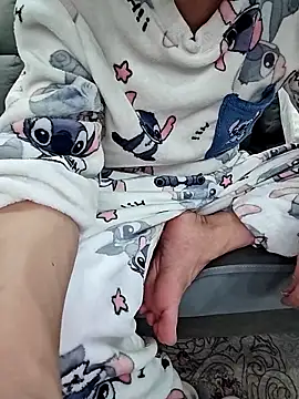 micai fengbei online show from 02-07-26, 01:15