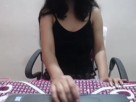 Snapshot of classic_jiya chatting on 06-02-26, 06:04 classic jiya online show from 06-02-26, 06:04