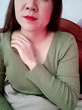 Lily-ross22 online show from 02-14-26, 04:04