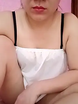 Lily-ross22 online show from 04-15-26, 08:43