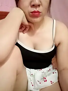Lily-ross22 online show from 07-27-26, 05:31