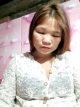 Snapshot of -mayman99 chatting on 12-04-25, 11:08 -mayman99 online show from 12-04-25, 11:08