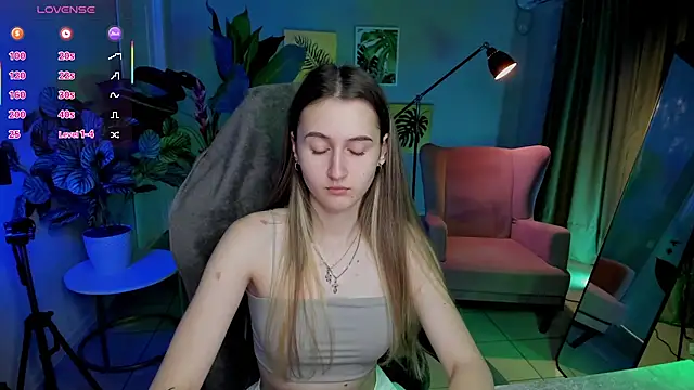 Ave Costly online show from 06-30-26, 05:41