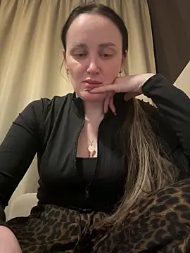 TomilaSi online show from 04-25-26, 07:55