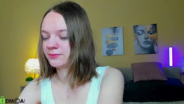 Olivia Riesz online show from 03-25-26, 12:38