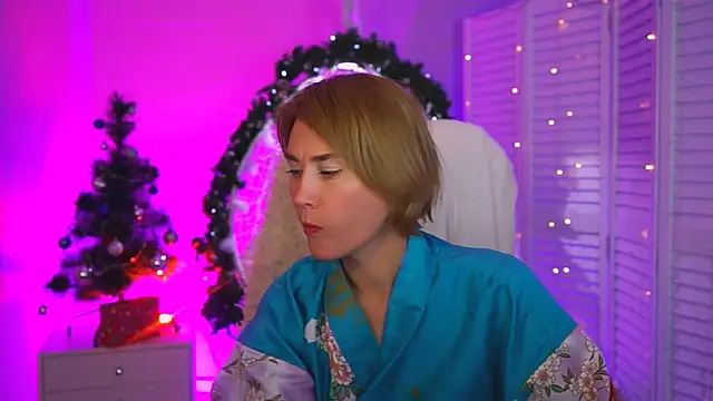 Snapshot of DanaRyan_ chatting on 12-14-25, 05:29 DanaRyan online show from 12-14-25, 05:29