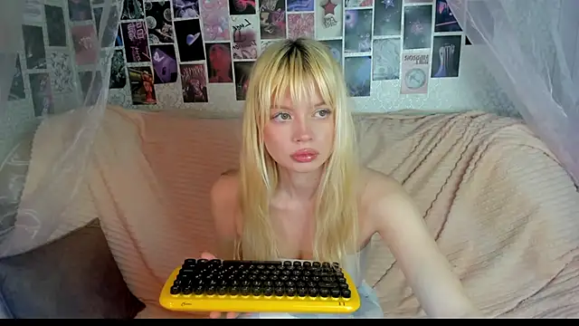 AlysaMeow online show from 02-26-26, 10:25