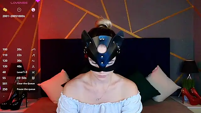  Sweet  Cat  online show from 05-26-26, 06:20