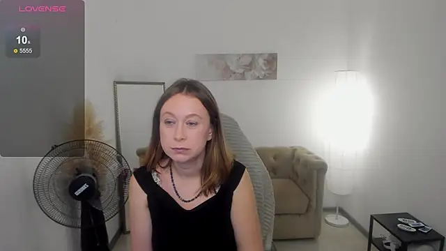 Snapshot of Brooke_lover chatting on 11-25-25, 09:59 Brooke lover online show from 11-25-25, 09:59