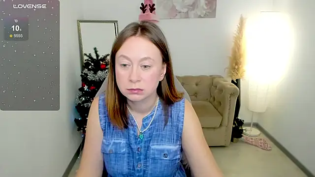 Snapshot of Brooke_lover chatting on 12-13-25, 08:58 Brooke lover online show from 12-13-25, 08:58
