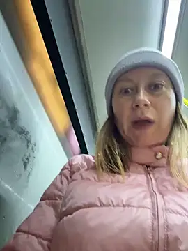 Brooke lover online show from 04-22-26, 06:53