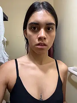 Miia moonn online show from 03-11-26, 02:56