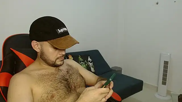 holegape online show from 04-21-26, 05:50