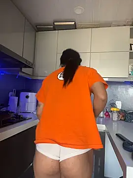 SaraAndrade  online show from 03-04-26, 01:17