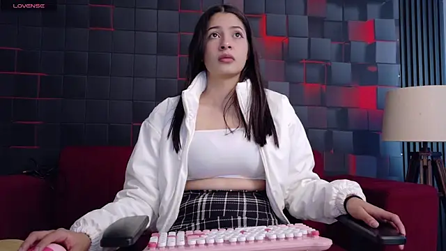 Snapshot of JakiJohnson chatting on 12-03-25, 01:09 JakiJohnson online show from 12-03-25, 01:09