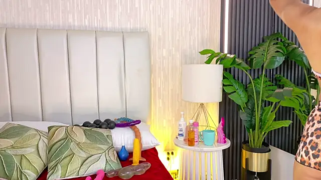 cata muakgb online show from 04-18-26, 03:16