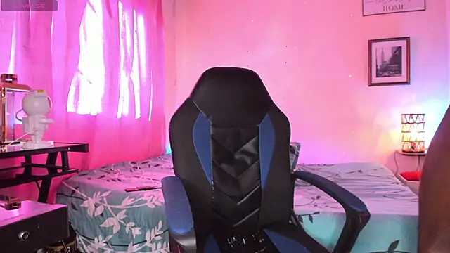 Ethantravis22 online show from 04-12-26, 09:31