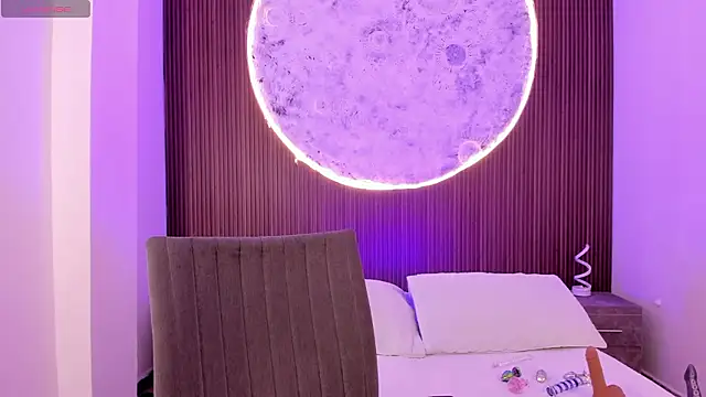 IvannaVolk  online show from 02-04-26, 05:13