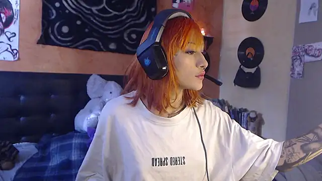 Layla quinn online show from 07-27-26, 05:42