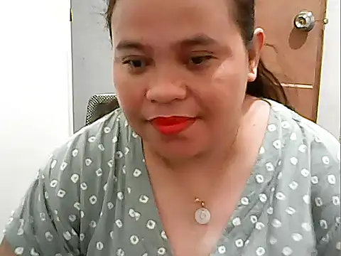 Snapshot of cutechubby chatting on 05-08-26, 09:53 cutechubby online show from 05-08-26, 09:53