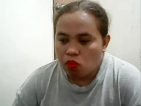 Snapshot of cutechubby chatting on 05-26-26, 10:55 cutechubby online show from 05-26-26, 10:55