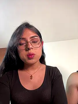 Snapshot of Nathalie_spencer2 chatting on 12-14-25, 03:45 Nathalie spencer2 online show from 12-14-25, 03:45