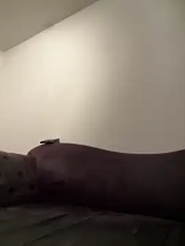 Snapshot of Laufla chatting on 12-04-25, 08:06 Laufla online show from 12-04-25, 08:06