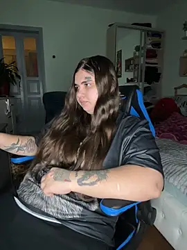 Snapshot of MariasV chatting on 12-05-25, 04:25 MariasV online show from 12-05-25, 04:25