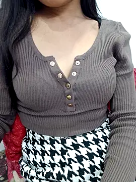 Snapshot of Triptii_0 chatting on 11-30-25, 08:13 Triptii 0 online show from 11-30-25, 08:13