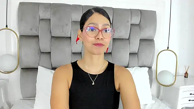 Snapshot of gaby_smit__ chatting on 06-10-26, 11:53 gaby smit online show from 06-10-26, 11:53