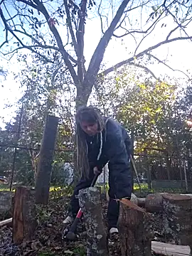 Horny hippie online show from 12-03-24, 08:39