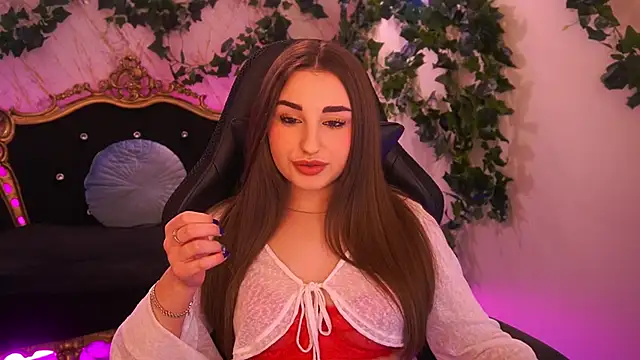 Snapshot of NaomiBaae chatting on 12-04-25, 02:26 NaomiBaae online show from 12-04-25, 02:26