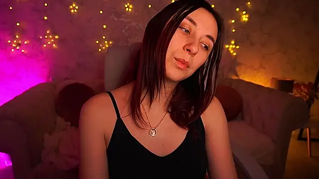 RoxieRay online show from 01-16-26, 03:16