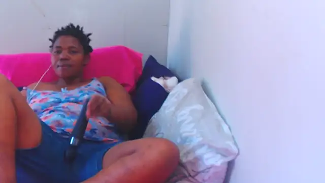 Snapshot of KittyPussyZA chatting on 02-03-26, 10:31 KittyPussyZA online show from 02-03-26, 10:31