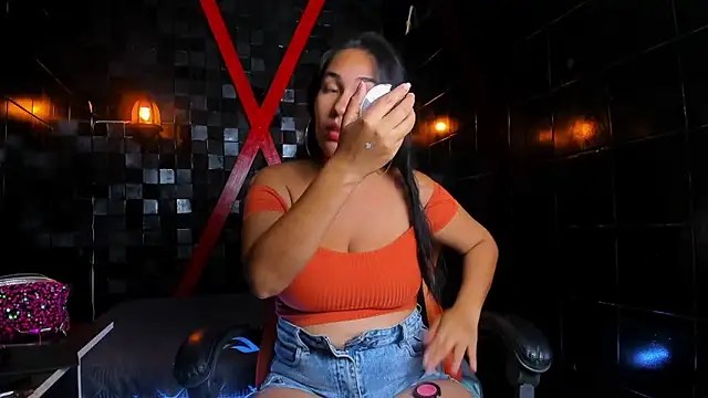 AzumiWalker online show from 02-20-26, 01:35