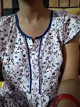 RASHMI SHARMA9 online show from 04-17-26, 05:10