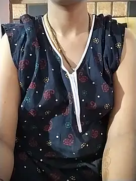 Snapshot of RASHMI_SHARMA9 chatting on 05-16-26, 10:08 RASHMI SHARMA9 online show from 05-16-26, 10:08
