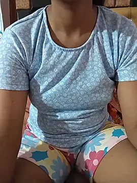 Snapshot of RASHMI_SHARMA9 chatting on 05-22-26, 05:51 RASHMI SHARMA9 online show from 05-22-26, 05:51
