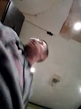 Roadie0187 online show from 03-17-26, 05:11