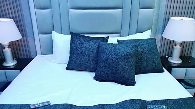 Snapshot of MadysonMiler chatting on 12-03-25, 01:35 MadysonMiler online show from 12-03-25, 01:35